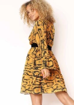 Clare Mustard Snake Print Smock Dress 8 Clare Mustard Snake Print Smock Dress -LA Dress Sales Store fyela 11.10.18 65 1 b6978b43 ef60 4831 a6d4 7218b30d9ce2