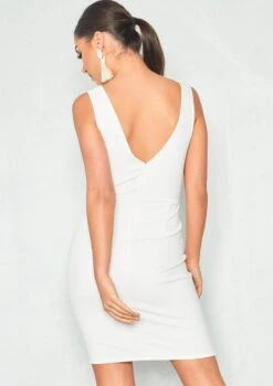 Caressa White Plunge Pearl Bar Bodycon Dress -LA Dress Sales Store leah 27 02 18 81 jpg 56936783 8370 4d44 a4fa 7c0388994aca