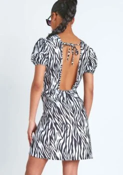 Melanie Zebra Print Day Dress -LA Dress Sales Store me6875 29 03 2022 od8xt jpg cf56df90 c327 4001 811d c7d5c5bb4036