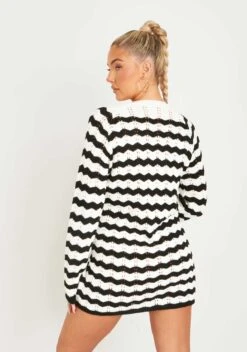 Kaylee Black And White Crochet Mini Dress -LA Dress Sales Store me7477 18 10 2022 hctsb jpg 9c736e96 3c28 4496 9553 32067790dcd6